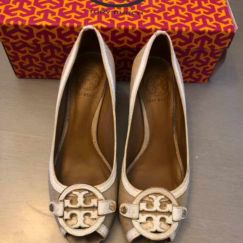 Tory Burch Wedge Heals
